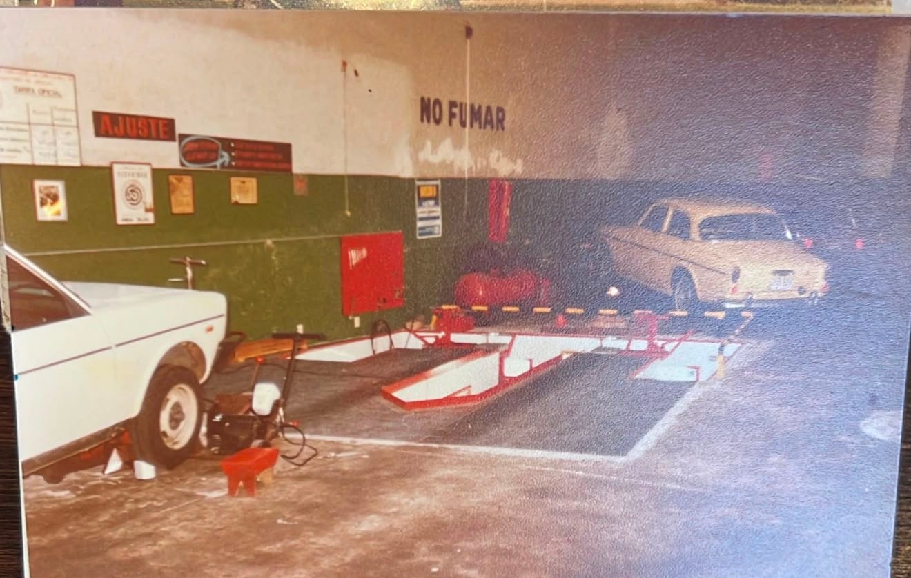 El taller de Aníbal Delisa en sus primeros años